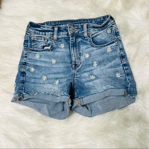 American Eagle • Daisy Embroidered High Rise Shorts Size 0